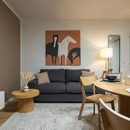 1br With A Queen-size Bed And Terrace - Contactless 24h Check-in Apartment *