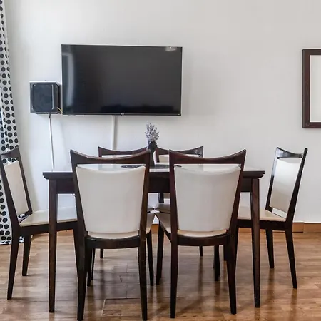 Amazing 2br Near Downtown Vienna