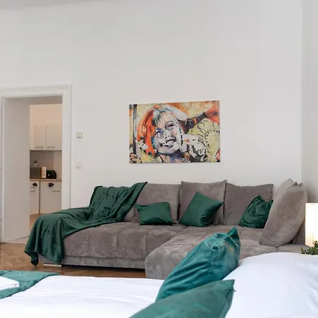 Apartment Peaceful 2 Bedroom With Backyard In Prime Location Vienna