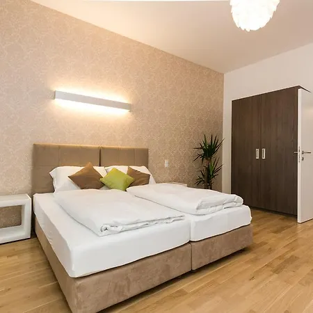 Apartment Castellez 1020