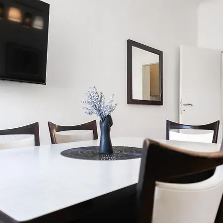 Amazing 2br Near Downtown Vienna