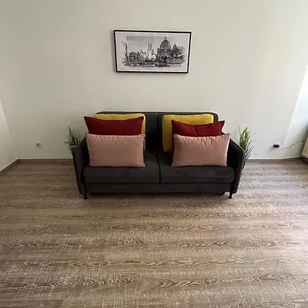 Zm Apartment