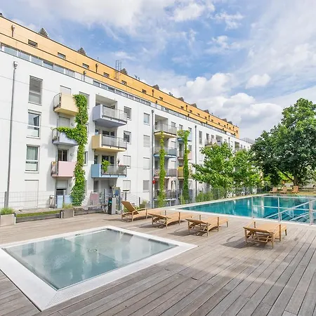 Ig City Apartments Orchideenpark Апартаменты *