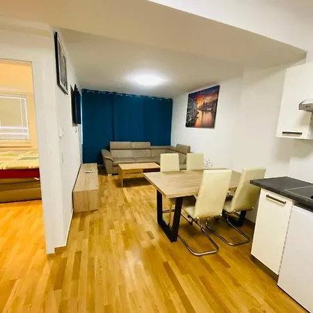 Niceapartment Beethovens * Wenen