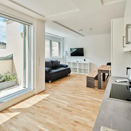 Next To Schoenbrunnpalace Close To Public Transport - Myschoenbrunn Apartment *