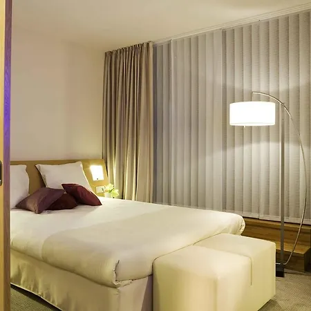 Novotel City 4*