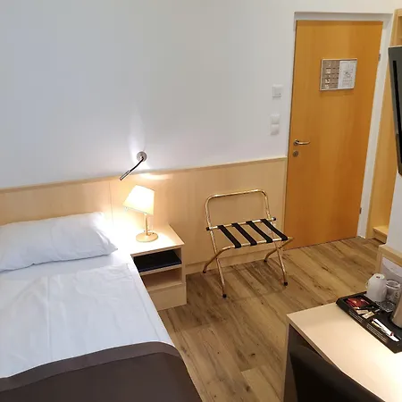 Zipser Hotel 3*