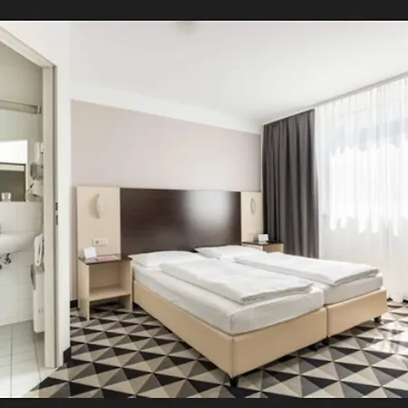 Acom-hotel 4*