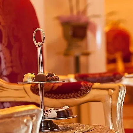 Hotel Opera 4*