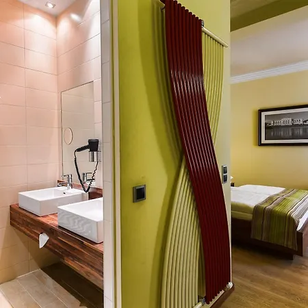 Beim Prater Hotel 4*