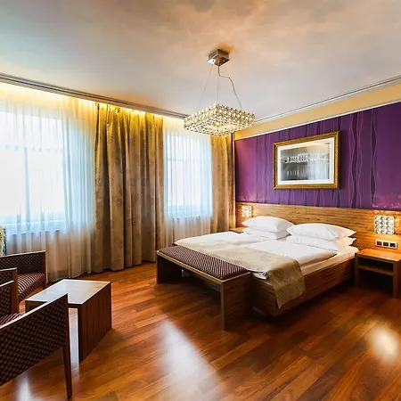 Beim Prater Hotel 4*