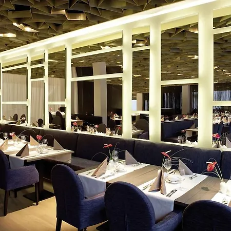 Doubletree By Hilton Schonbrunn 4*