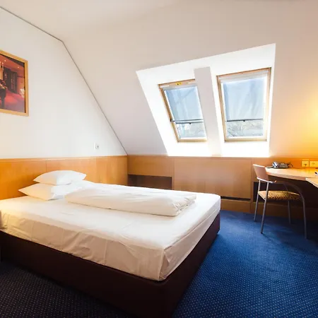 Hotel&palais Strudlhof 4* Wien