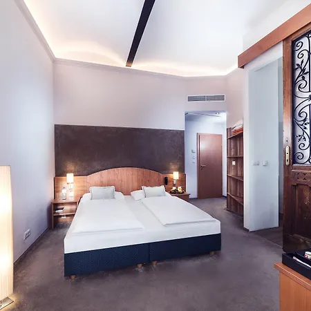 Boutique Donauwalzer Hotel Wenen