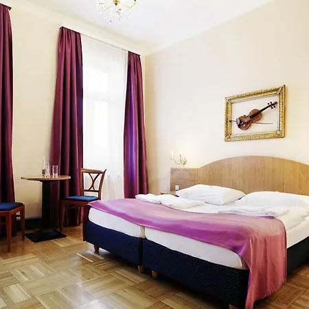 Boutique Donauwalzer 3*