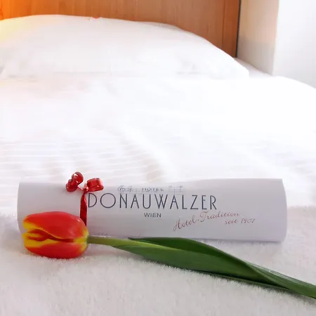 Boutique Donauwalzer Hotel 3*