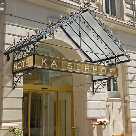 Kaiserhof Hotel 4*