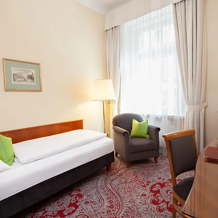 Kaiserhof 4* Wien