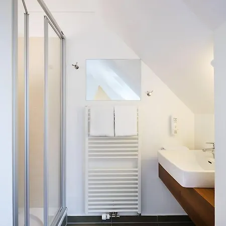 Hahn 3* Vienna