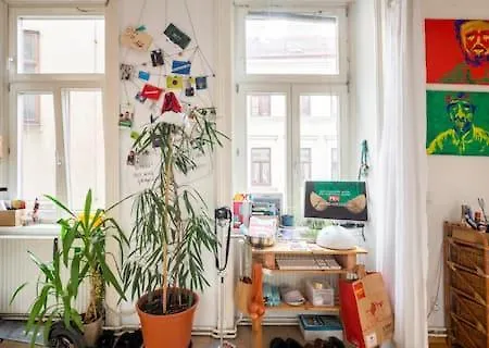 Fro-media - - Backside - Community Space -