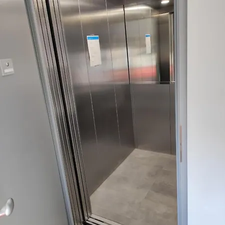 Luxuriöses Penthouse: Un View & Private Lift * Vienna