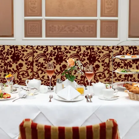 Hotel Kaiserhof 4*