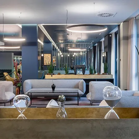 Acom-hotel