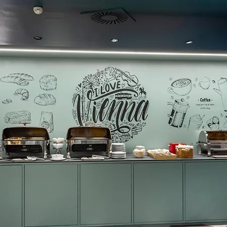 Acom-hotel Szálloda 4*