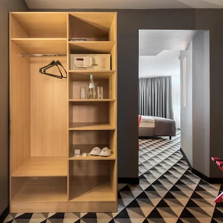 Acom-hotel