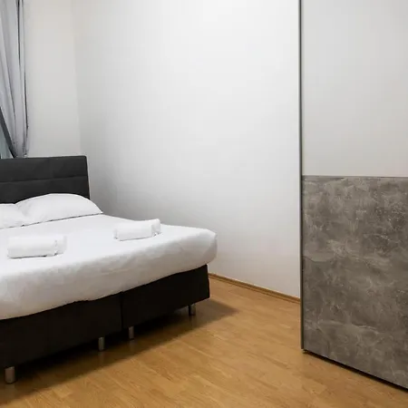 Harmony-heights Apartment *