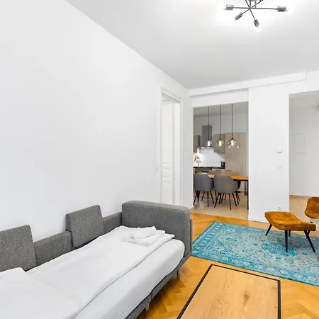 Chic Residences #suite11 *
