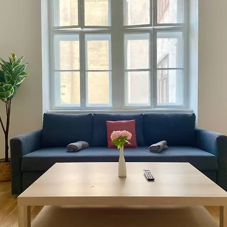 Sunny 60 M2 - Free Parking - Free Netflix