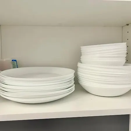Sunny 60 M2 - Free Parking - Free Netflix *
