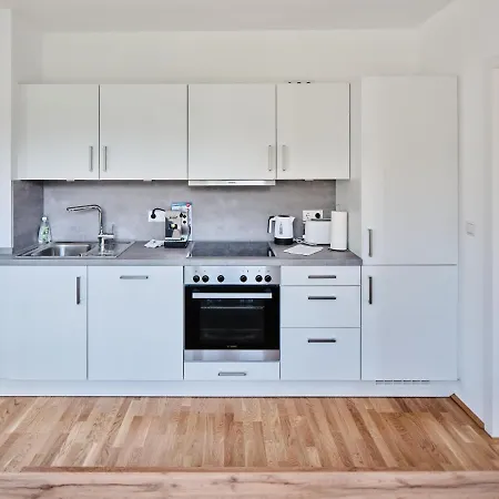Next To Schoenbrunnpalace Close To Public Transport - Myschoenbrunn Apartment