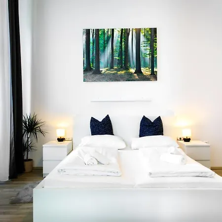 Apartment 4 *