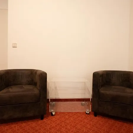 2-rooms With A King-size Bed Apartment