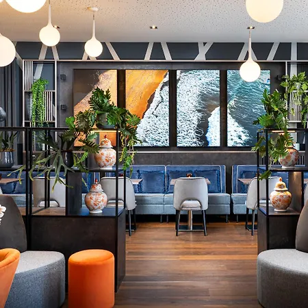Leonardo Hauptbahnhof 4* Wenen
