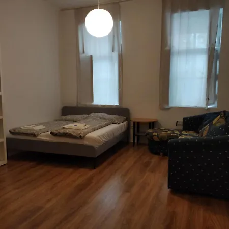 Cozynite Premium Hauptbahnhof 1+2
