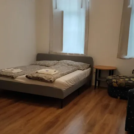 Apartment Cozynite Premium Hauptbahnhof 1+2 *