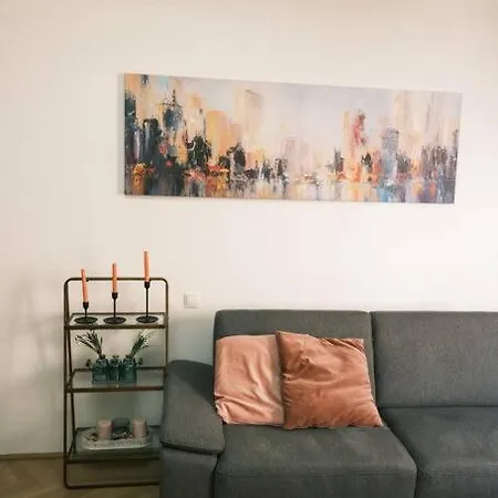 Pink Prater Apartment