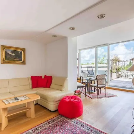 Whirlpool , Dachterrasse , Wienblick , Zwei Etagen