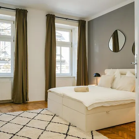 Cozy Perfect For 4-6 Tv Metro Self-checkin Apartment *