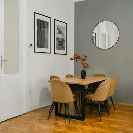 Cozy Perfect For 4-6 Tv Metro Self-checkin Apartment