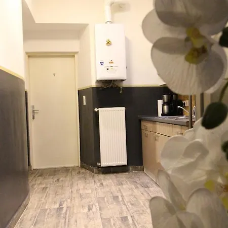 Family Quad Rf Apartment