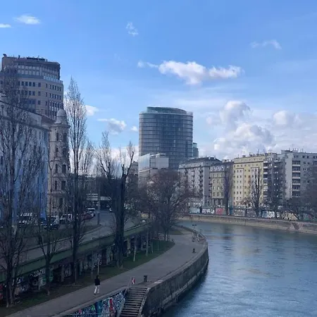 Aparthotel Lion's N Wien