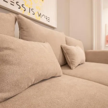 Spacious 110м2 Flat In The Center * Viena