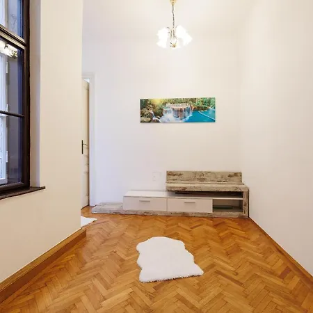 - Private Sauna Apartment *