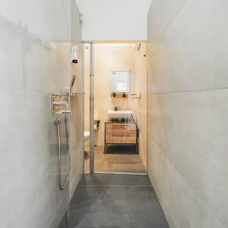 Huebsche Mit Toller Lage Apartment