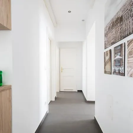 Orestaliving - 2br On The Danube Canal Apartment Vienna