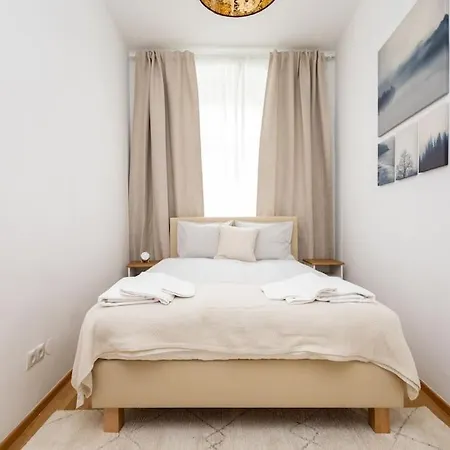 Apartment Orestaliving - 2br On The Danube Canal